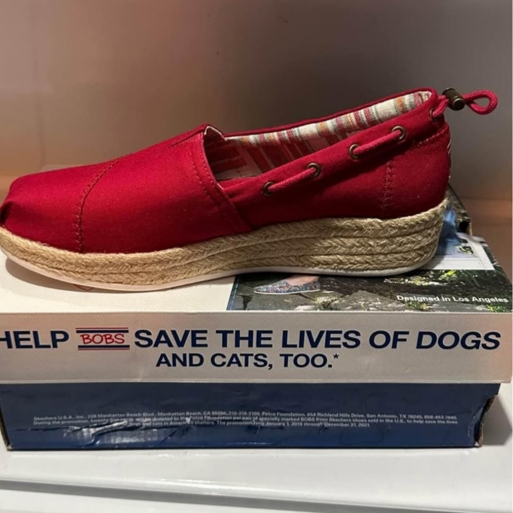 Sketchers shoes